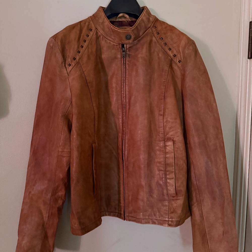 women's  leather jacket